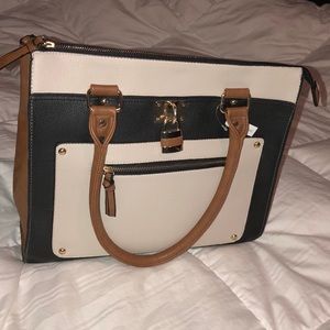 Tan/ brown hand bag